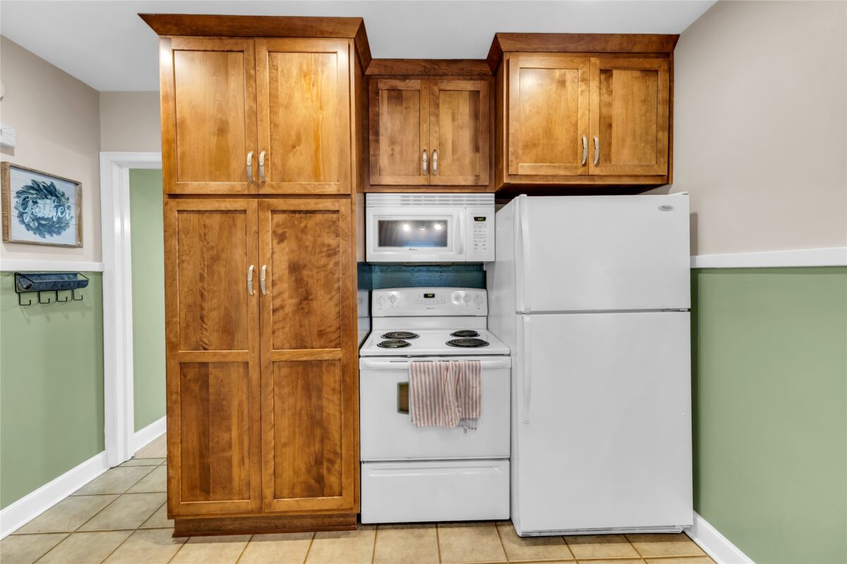 905 Margaret Street, Eau Claire, WI — photo 9