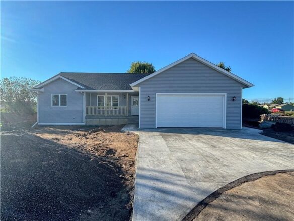 917 Clayton Street, Cameron WI — $420,900