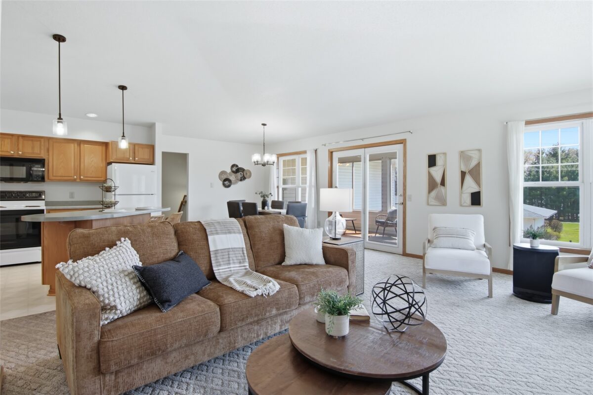 926 Tainter Street NE A, Menomonie, WI — photo 4