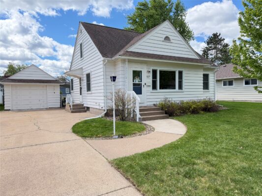 927 Gilbert Street Eau Claire WI 54703