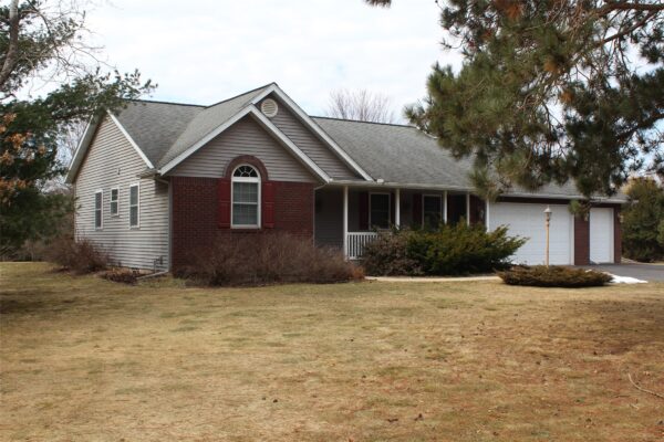 9646 167th Street, Chippewa Falls WI — $518,900