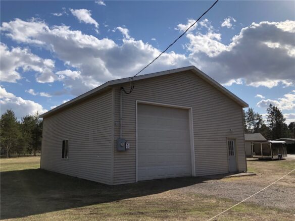 9893N Fairway Drive, Hayward, WI