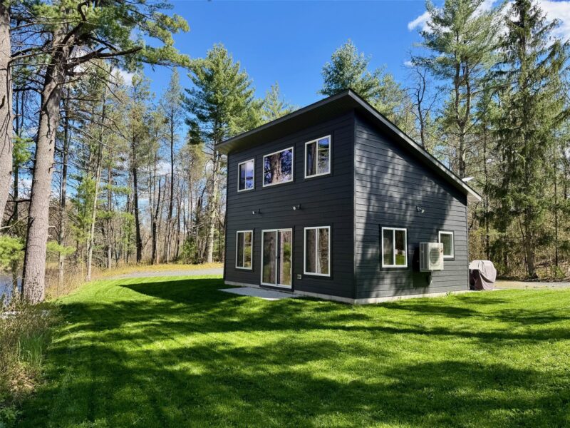 E23160 Gravel Pit Private Drive