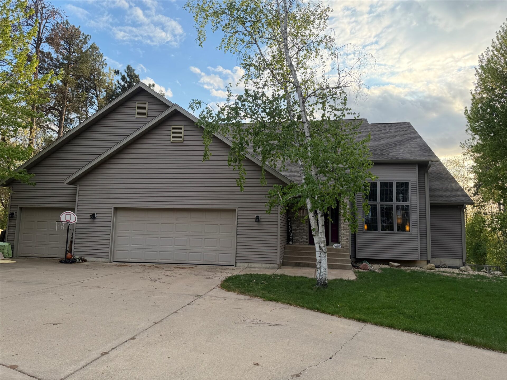N1698 945th Street Eau Claire WI 54701