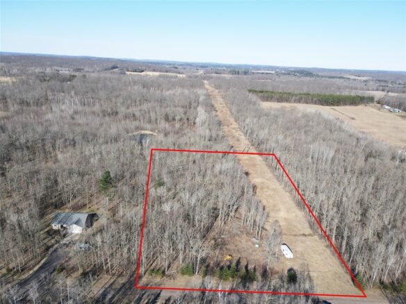 N5009 Degenaar Drive, Spooner, WI