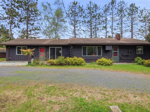 W 4753 Hwy F, Springbrook WI — $260,000