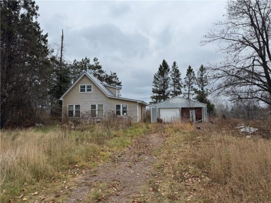 W11204 County Road H, Bruce, WI