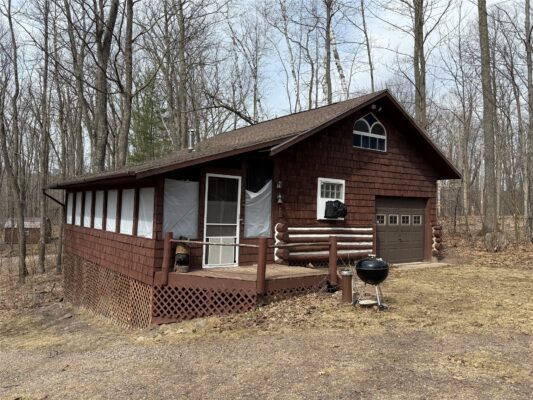 W3905 Leesome Lake Road, Sarona, WI