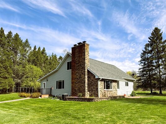 W4364 Hwy 8  Glen Flora WI 54526