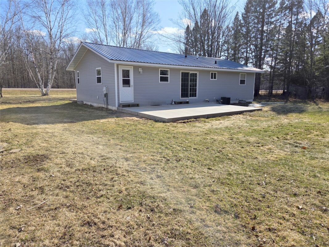 W956 County Hwy D, Birchwood, WI — photo 2