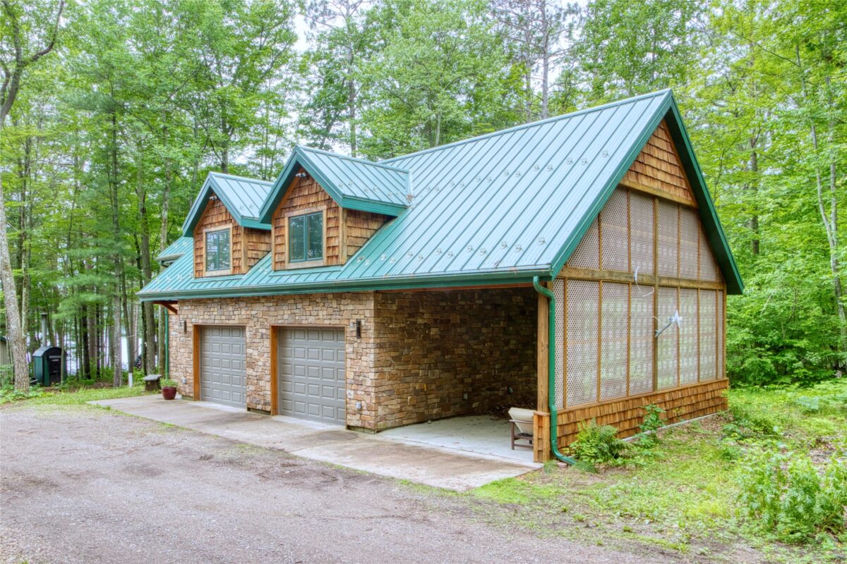 14443W & 14447W Court Oreilles Lake Drive, Hayward, WI