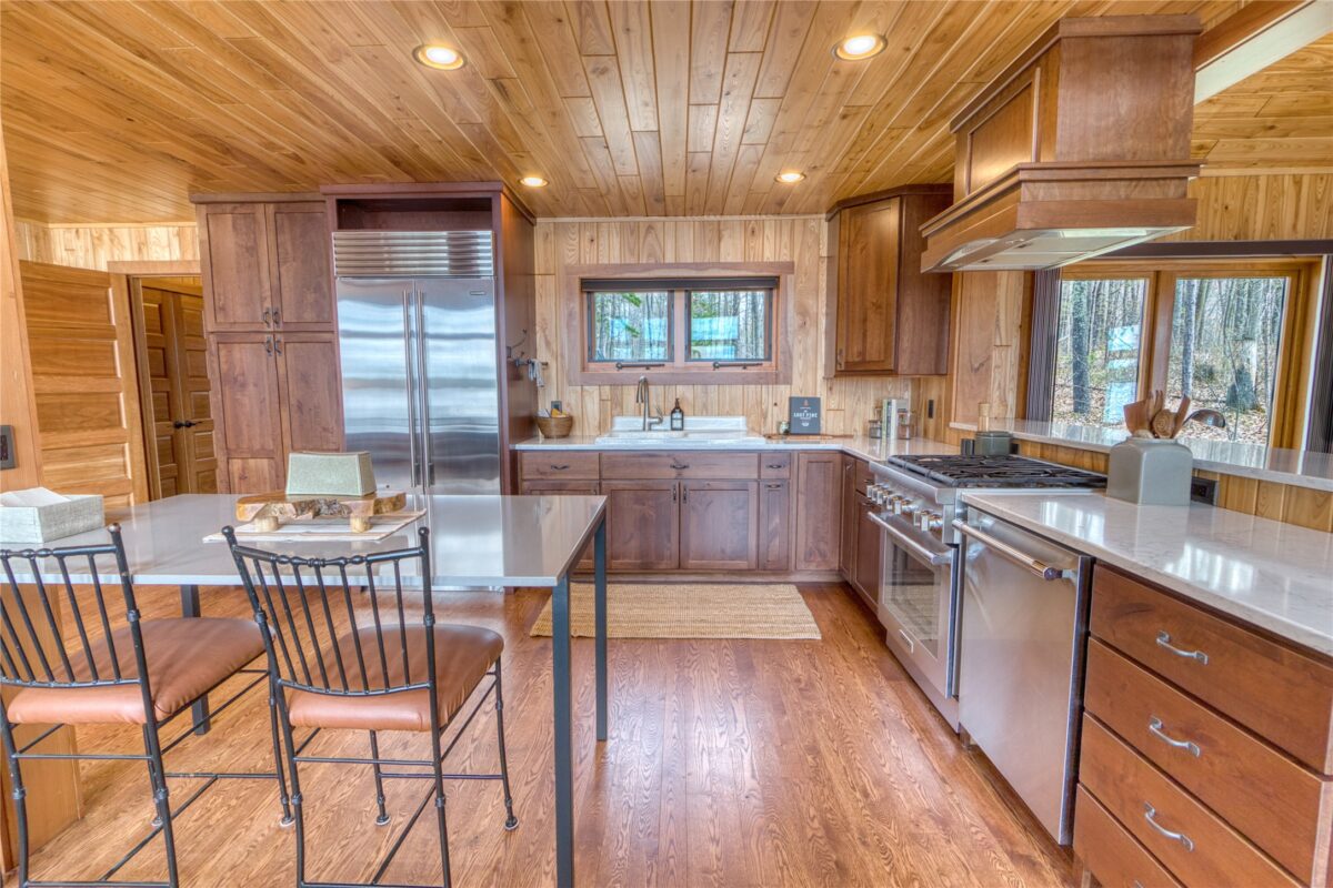 14443W & 14447W Court Oreilles Lake Drive, Hayward, WI