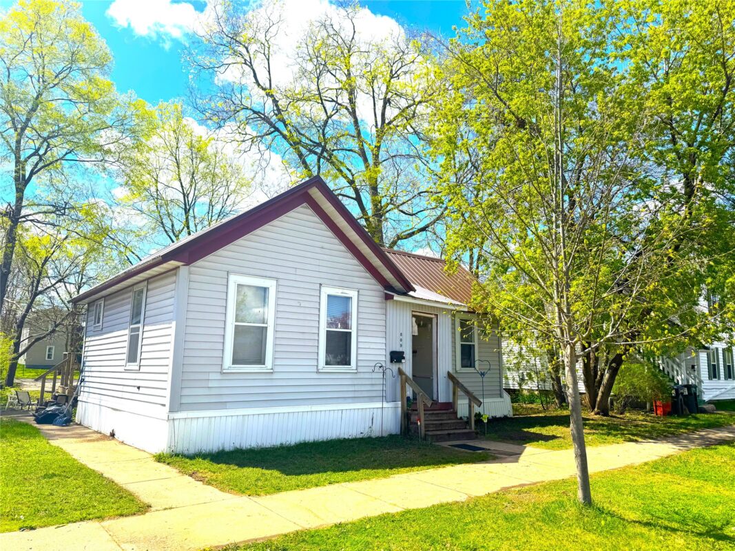 809 Niagara Street, Eau Claire, WI