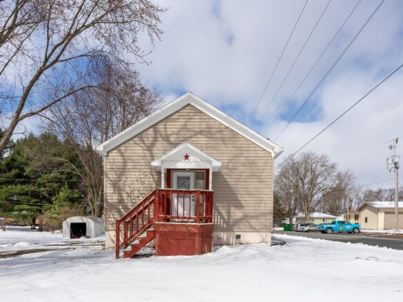 311 Water Street, Augusta, WI