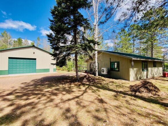 N13648 Indianhead Drive, Minong, WI