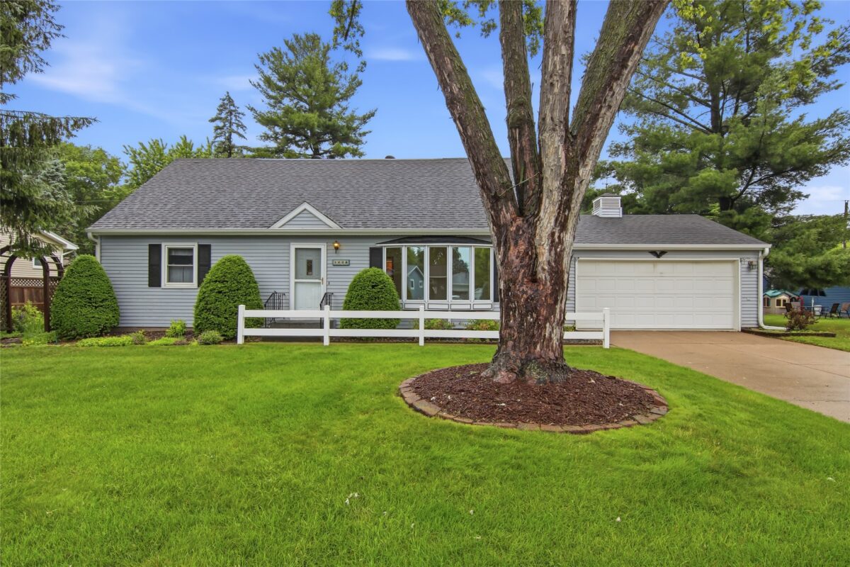 1008 Cedar Street, Chippewa Falls WI 54729 - Residential house for sale - MLS #1602380 - image2