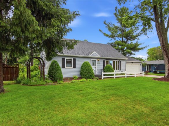1008 Cedar Street, Chippewa Falls WI 54729 - Residential house for sale - MLS #1602380 - image1