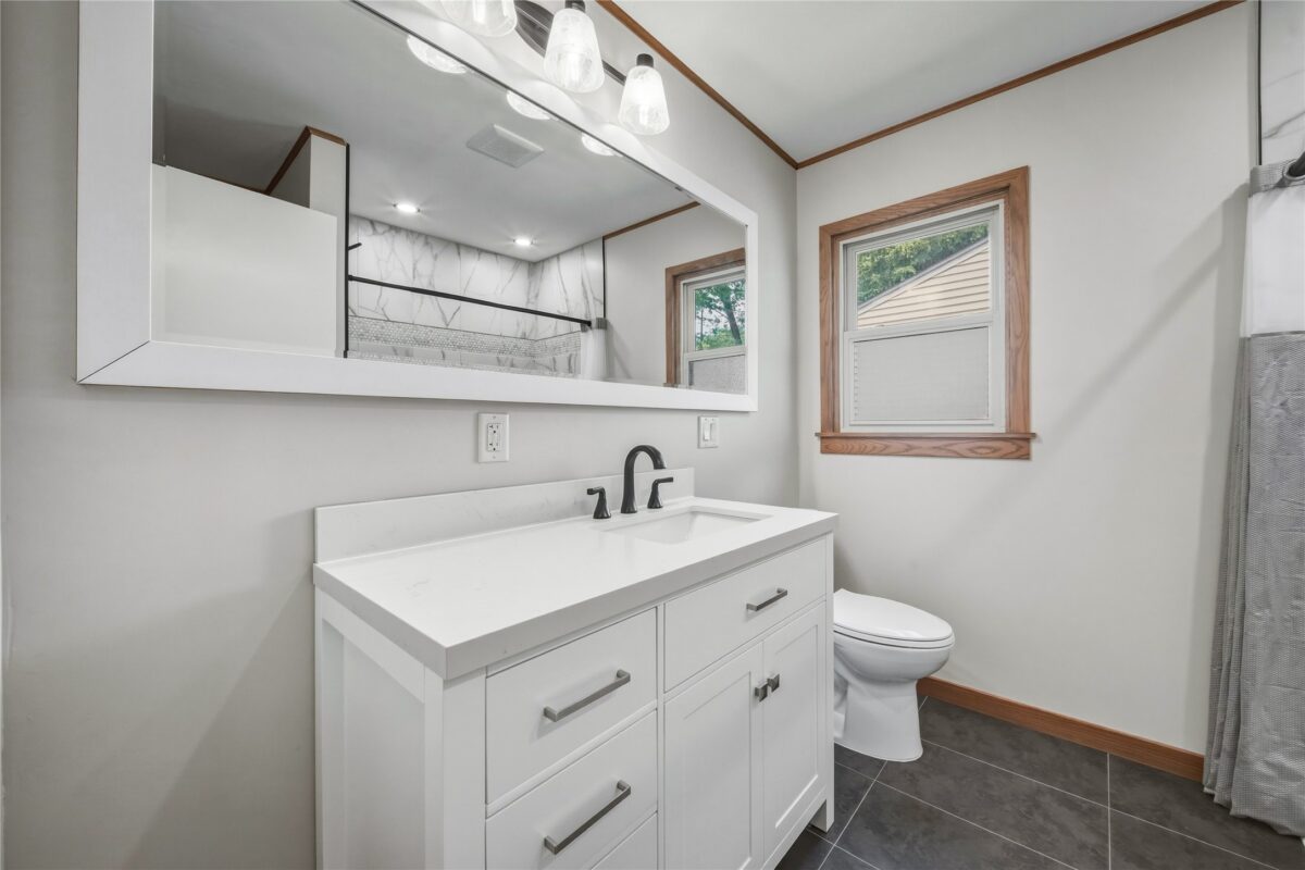 1021 Essex Street, Eau Claire WI 54703 - Residential house for sale - MLS #1601161 - image21