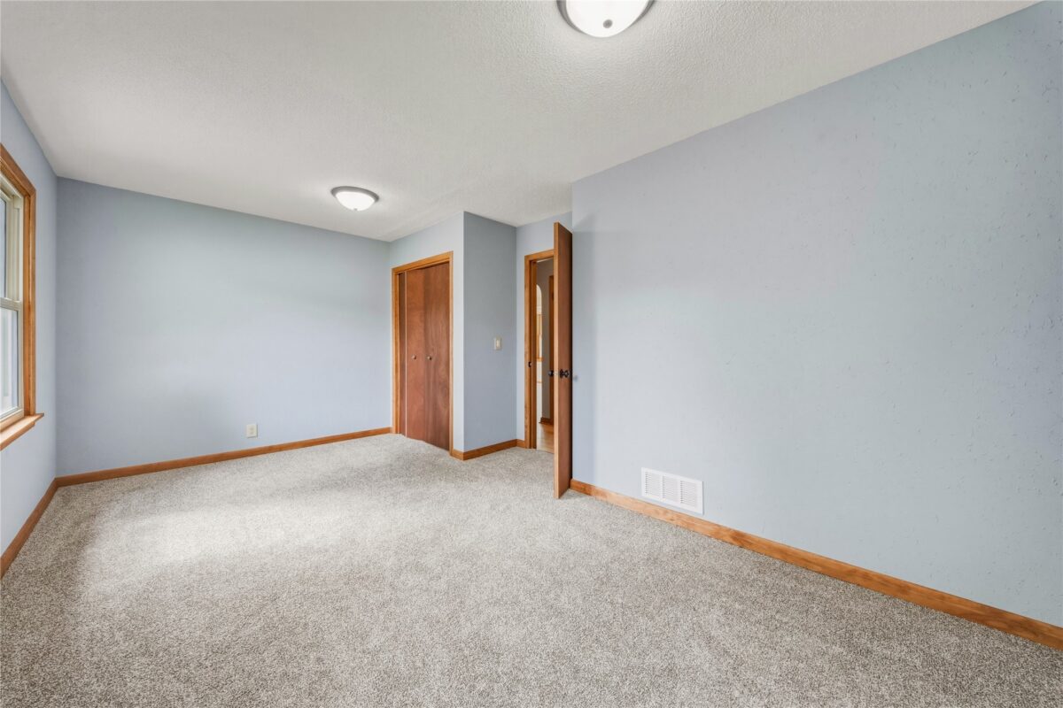 1021 Essex Street, Eau Claire WI 54703 - Residential house for sale - MLS #1601161 - image24