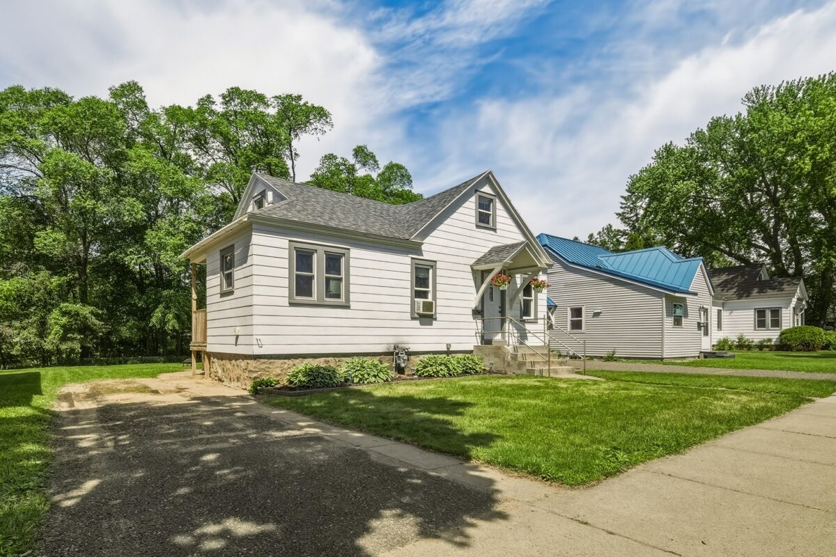 1025 Main Street, Bloomer WI 54724 - Residential house for sale - MLS #1602435 - image3