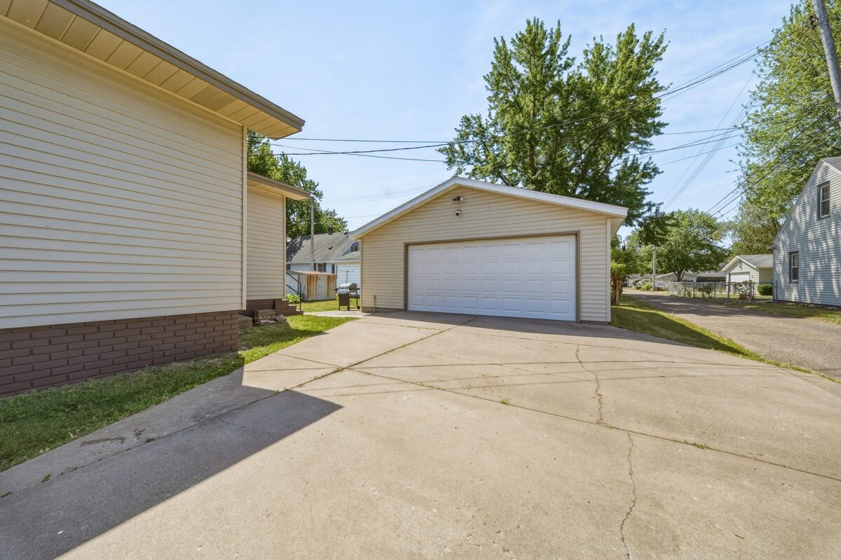 109 Greenville Street, Chippewa Falls WI 54729 - Residential house for sale - MLS #1601906 - image5