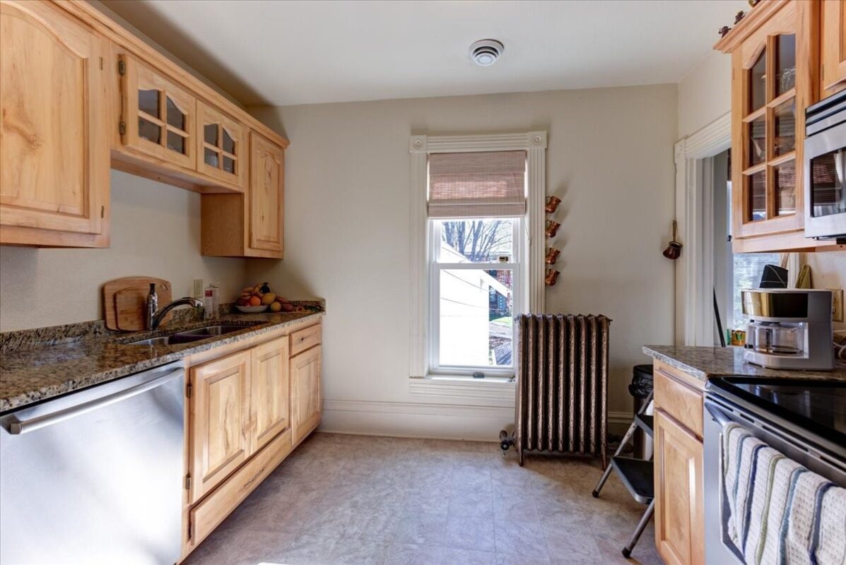 1104 7th Street, Menomonie WI 54751 - ResidentialIncome house for sale - MLS #1600459 - image24