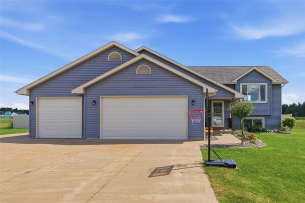 11207 39th Avenue Chippewa Falls WI 54729