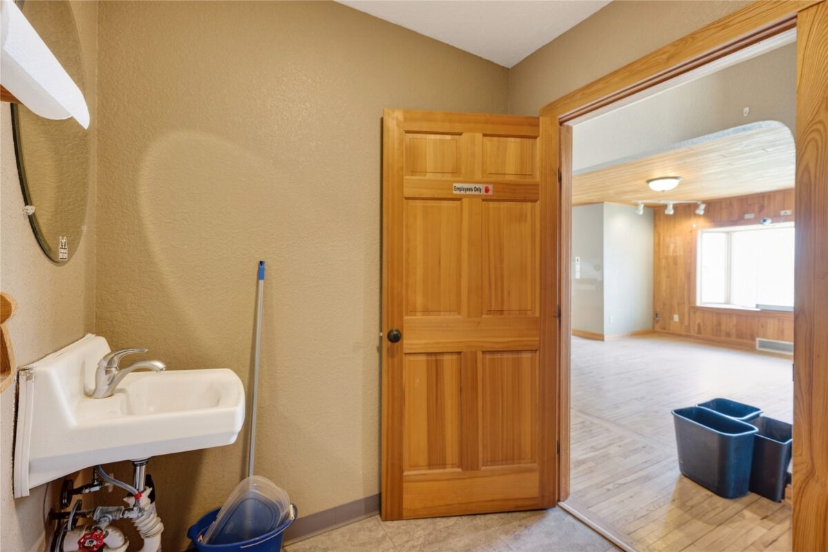 1131 Main Street, Rice Lake WI 54868 - CommercialSale house for sale - MLS #1601520 - image23