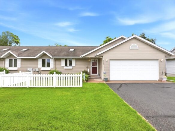 1161 Weather Ridge Road, Chippewa Falls WI 54729 - Residential house for sale - MLS #1601839 - image1