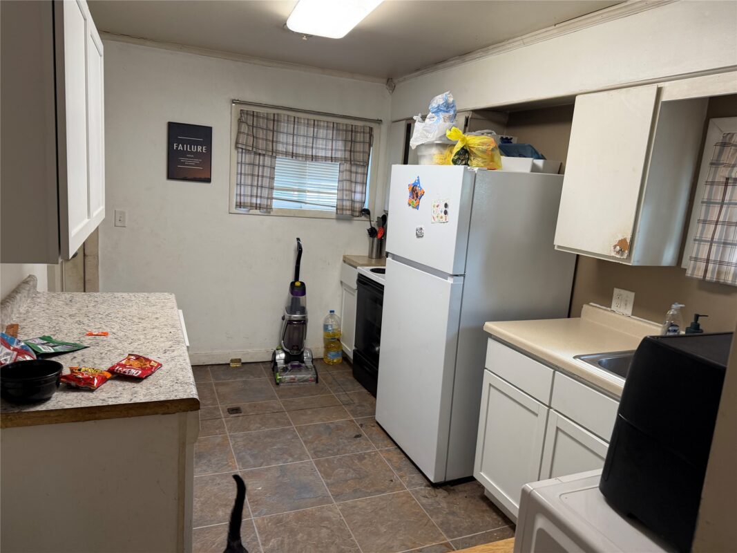 1202 Omaha Street, Eau Claire WI 54703 - ResidentialIncome house for sale - MLS #1602641 - image11