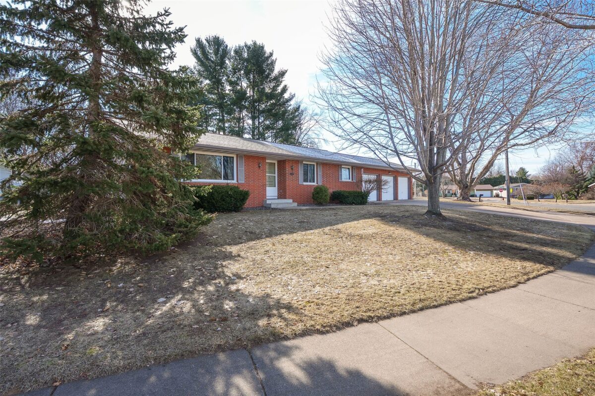 1205 Webster Avenue, Eau Claire WI 54701 - Residential house for sale - MLS #1602269 - image3