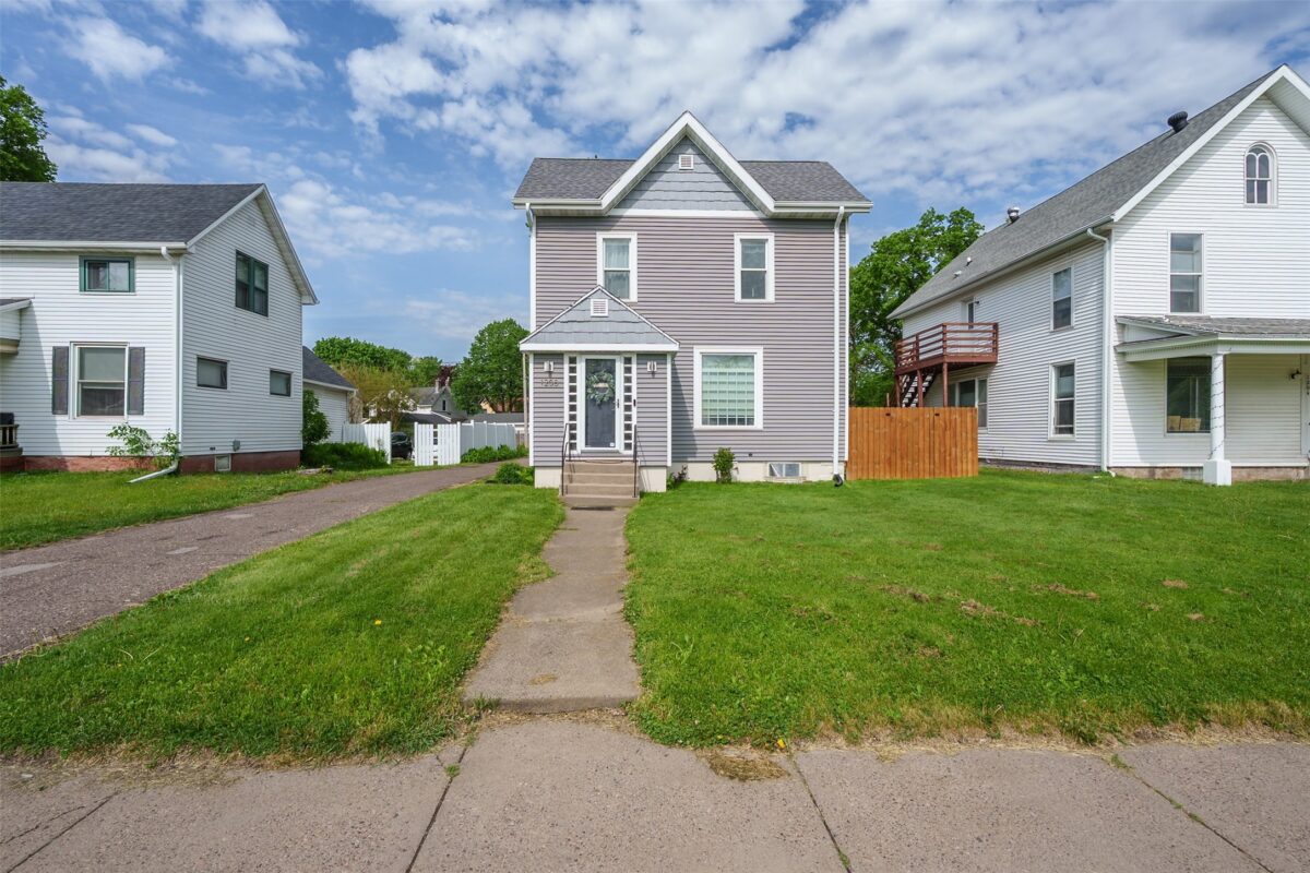 1208 State Street, Eau Claire WI 54701 - Residential house for sale - MLS #1601307 - image4