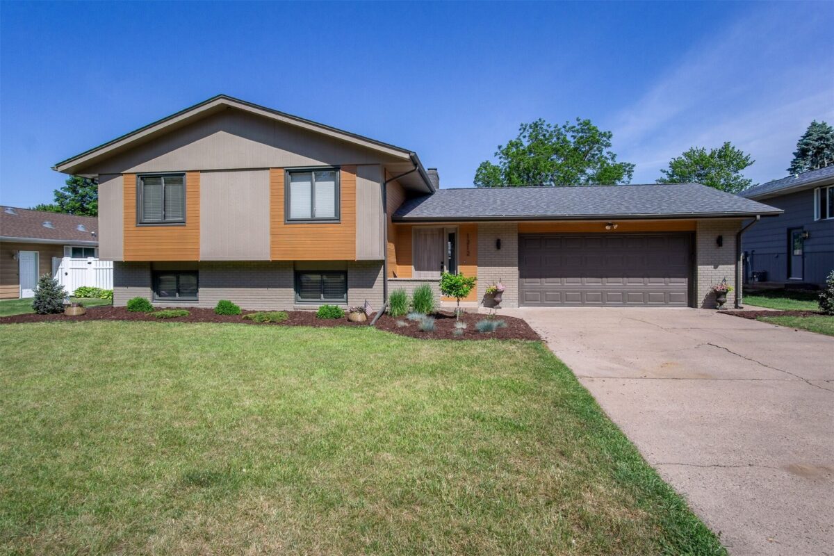 1212 Webster Avenue, Eau Claire WI 54701 - Residential house for sale - MLS #1601752 - image2