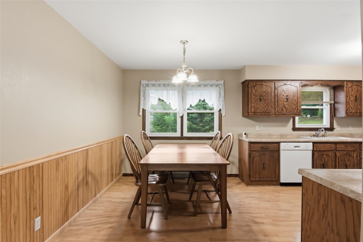 1218 Raedel Road, Eau Claire WI 54703 - Residential house for sale - MLS #1602034 - image13