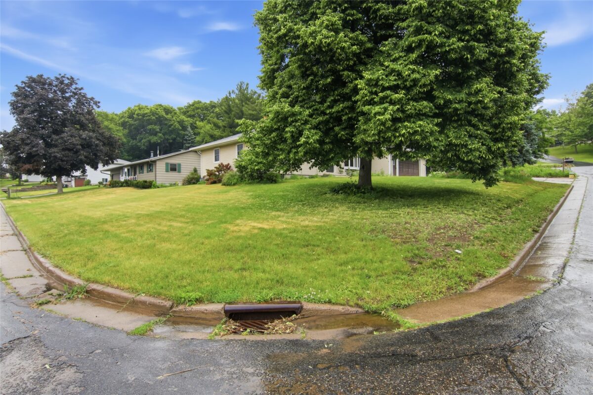 1218 Raedel Road, Eau Claire WI 54703 - Residential house for sale - MLS #1602034 - image31