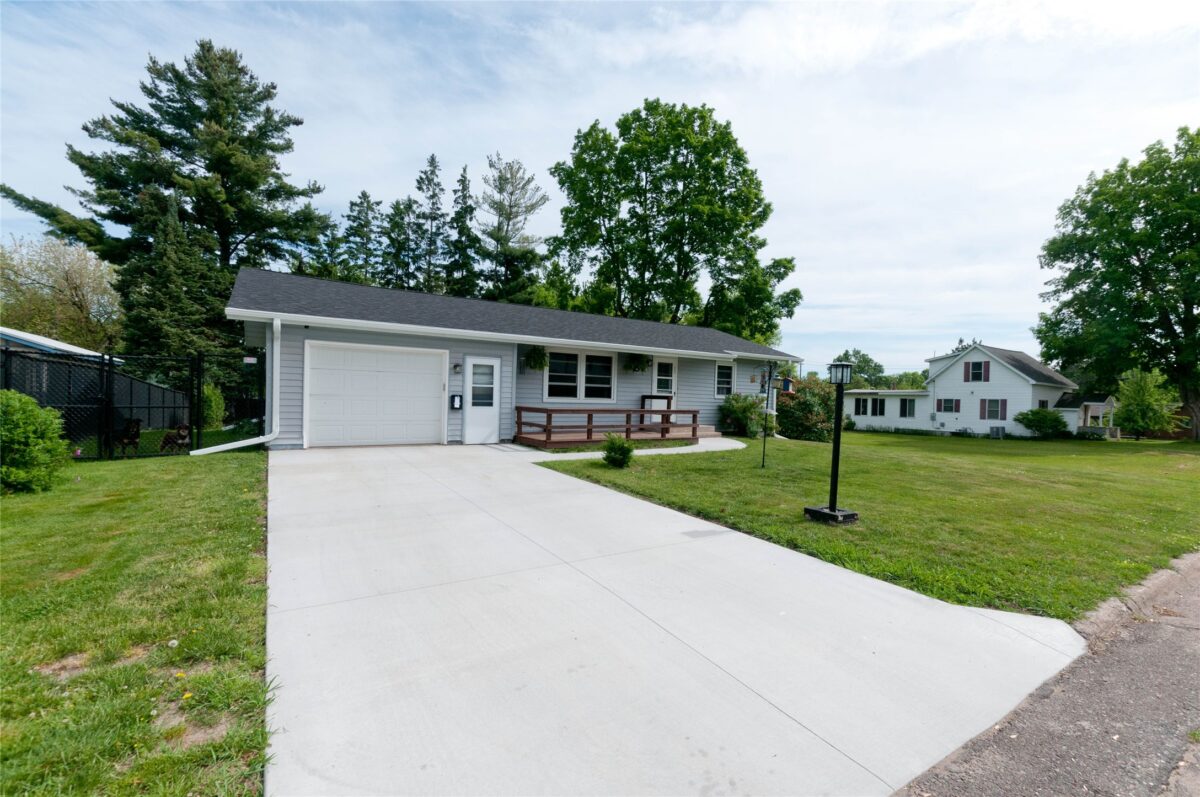 125 Monroe Avenue, Barron WI 54812 - Residential house for sale - MLS #1601771 - image2