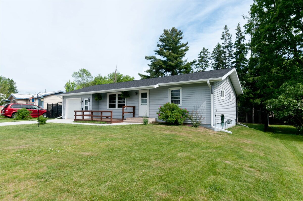125 Monroe Avenue, Barron WI 54812 - Residential house for sale - MLS #1601771 - image3