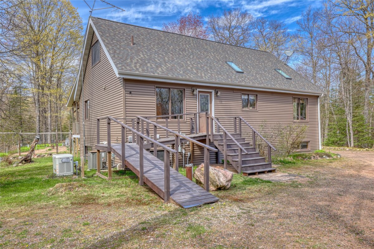 13080 Red Deer Road, Hayward WI 54843 - Residential house for sale - MLS #1600142 - image9
