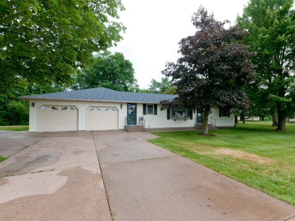 1329 18th Street, Barron WI 54812 - Residential house for sale - MLS #1602043 - image1