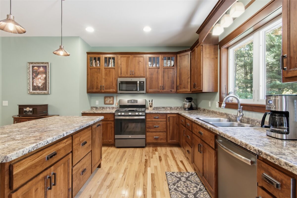 1347 Howard Drive, Eau Claire WI 54701 - Residential house for sale - MLS #1602547 - image15