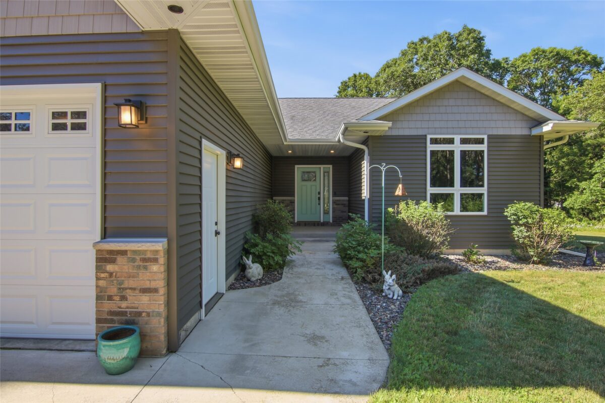 1347 Howard Drive, Eau Claire WI 54701 - Residential house for sale - MLS #1602547 - image4