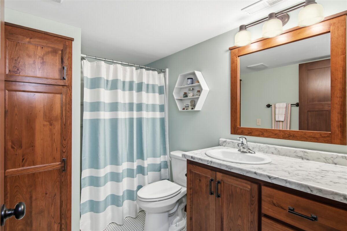 1347 Howard Drive, Eau Claire WI 54701 - Residential house for sale - MLS #1602547 - image34