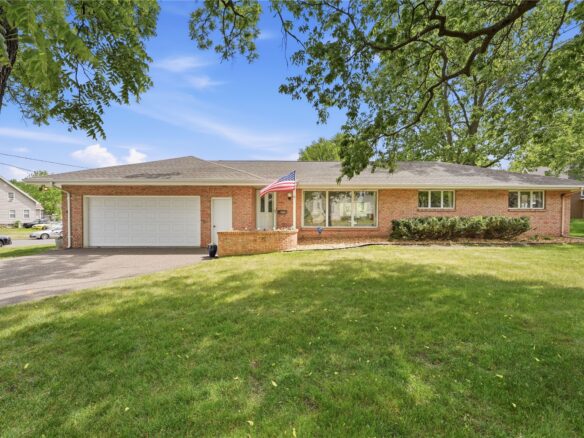 1409 Menomonie Street, Eau Claire WI 54703 - Residential house for sale - MLS #1601928 - image1