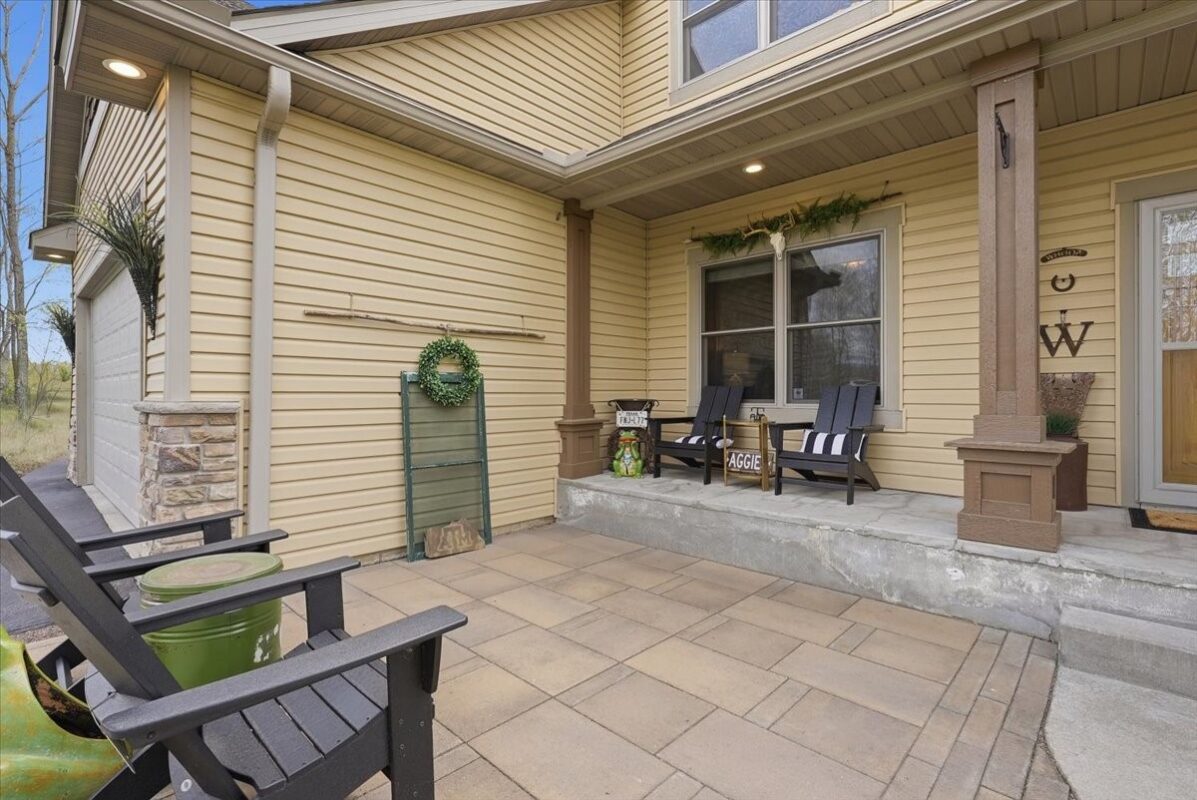 1431 Pioneer Circle, Houlton WI 54082 - Residential house for sale - MLS #1600691 - image2