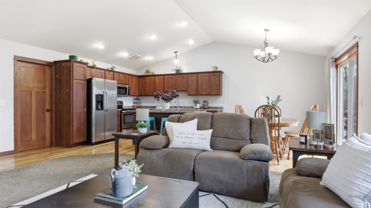 14313 44th Avenue, Chippewa Falls WI 54729 - Residential house for sale - MLS #1600599 - image4