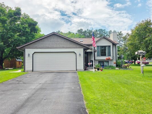 1440 Birchwood Lane Eau Claire WI 54703
