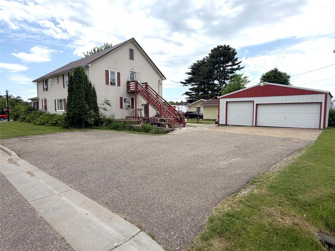 150 Main Street, Hixton WI 54635 - ResidentialIncome house for sale - MLS #1601961 - image2