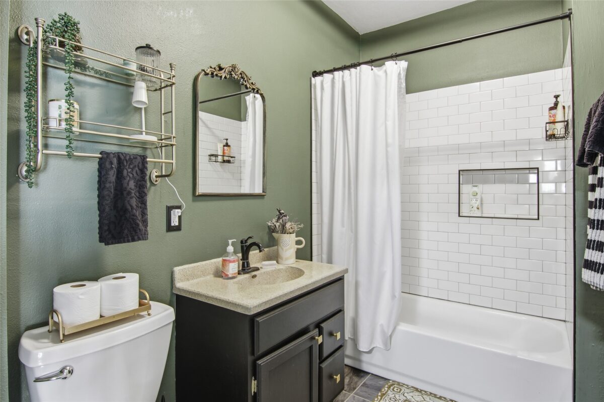 1502 Hogeboom Avenue, Eau Claire WI 54701 - Residential house for sale - MLS #1601113 - image26