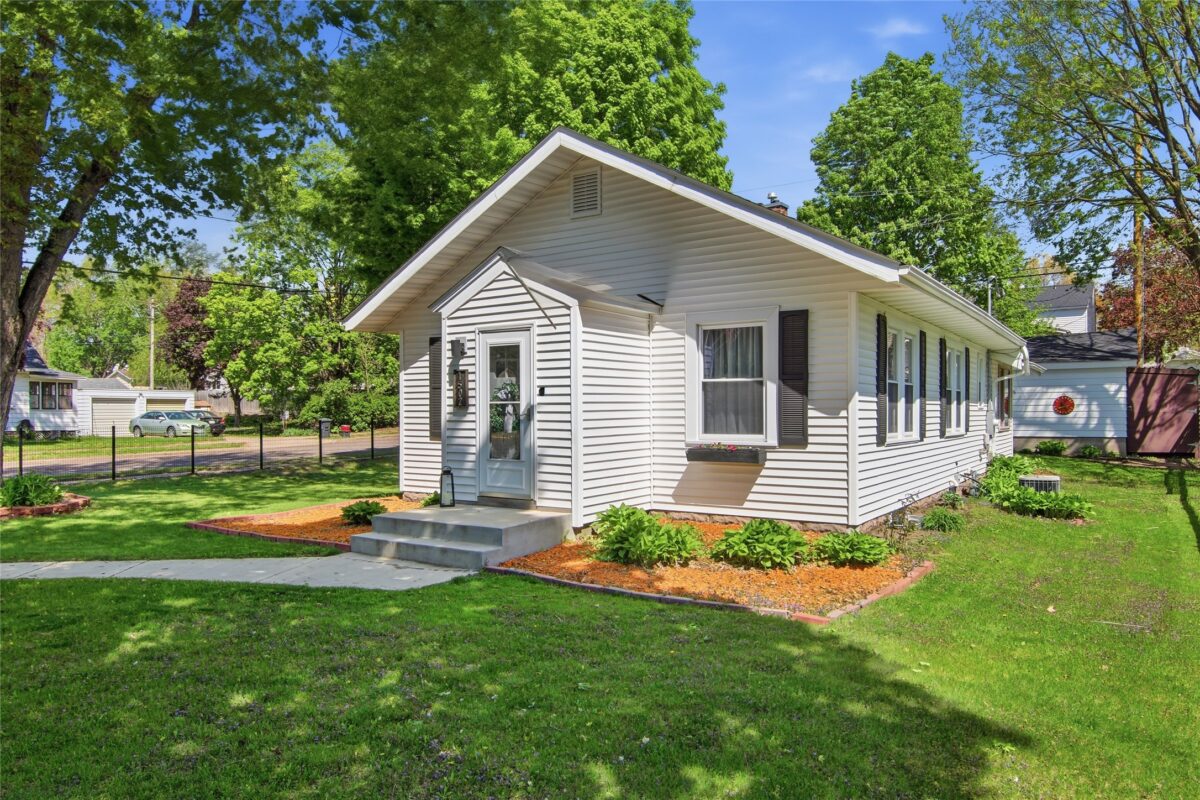 1502 Hogeboom Avenue, Eau Claire WI 54701 - Residential house for sale - MLS #1601113 - image33