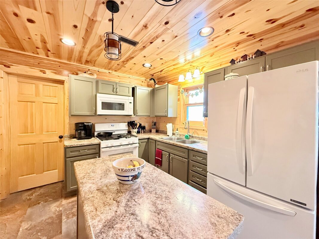 15249 Bills Road, Hayward WI 54843 - Residential house for sale - MLS #1601310 - image11